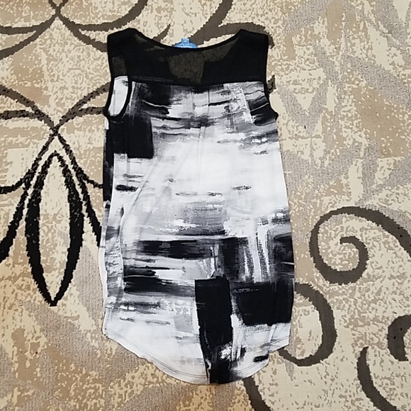 Tank - Picture 3 of 3